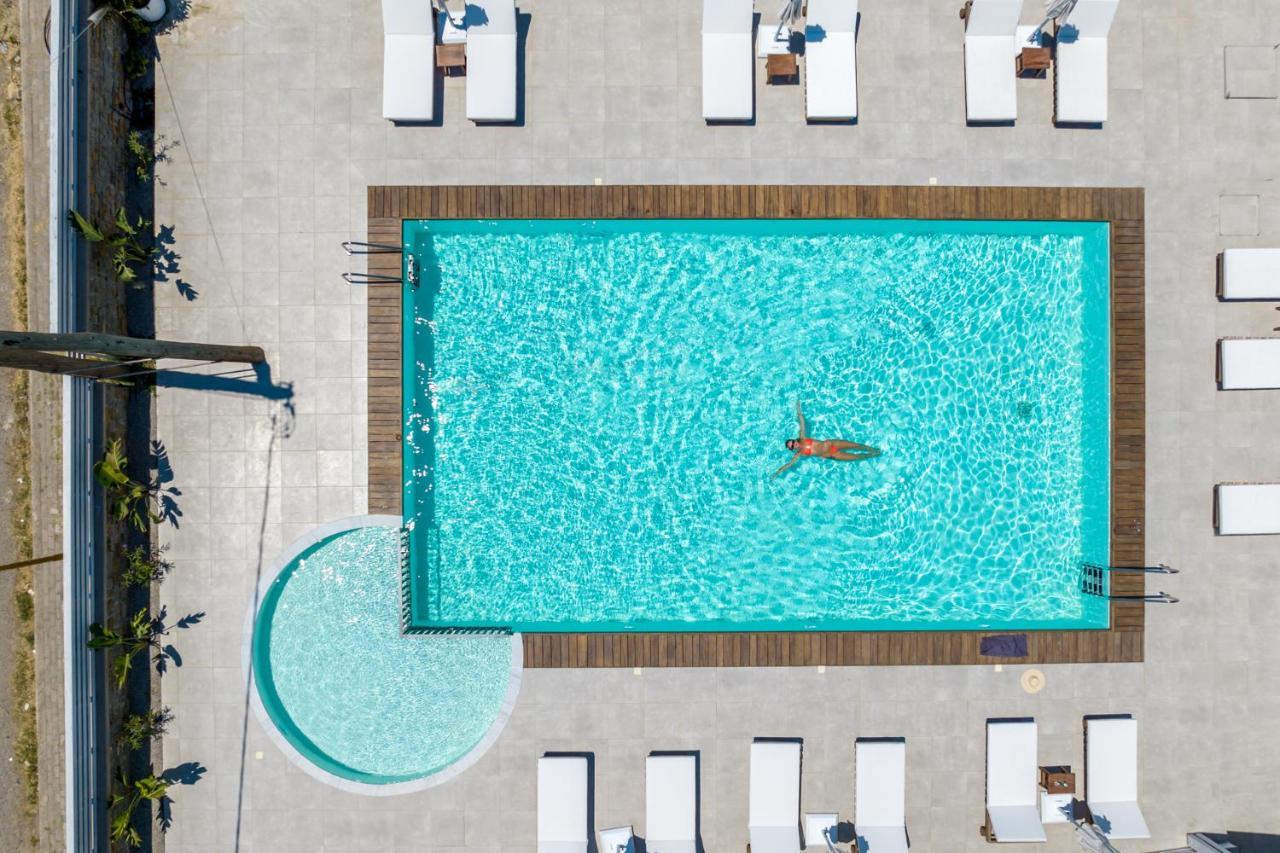 פליראקי Kellys Luxury Apartments מראה חיצוני תמונה